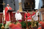Papa Francisco: Como a Pedro y Pablo la oración nos libera de nuestros encierros