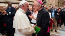 El Papa Francisco con Mons. Zygmunt Zimowski / Foto: L'Osservatore Romano