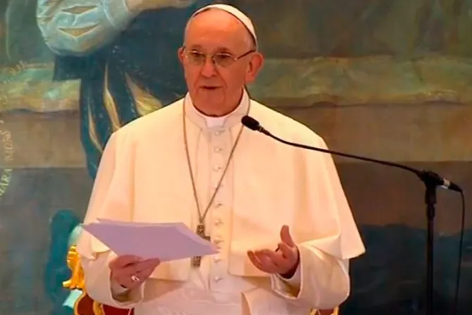 Papa Francisco: Iglesia defiende la vida desde vientre materno hasta su natural conclusión