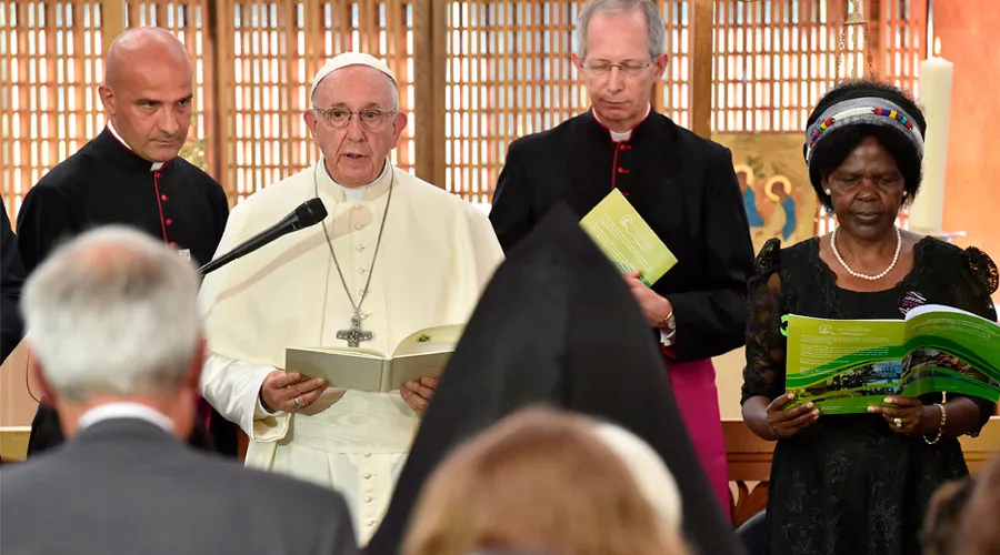 El Papa Francisco durante la oración ecuménica en Ginebra. Foto: Vatican Media