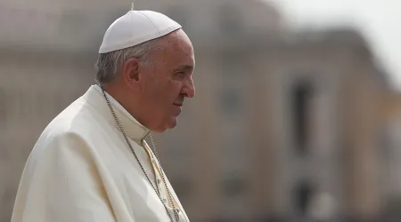 Papa Francisco condena la eutanasia: Se basa en una visión utilitaria de la persona