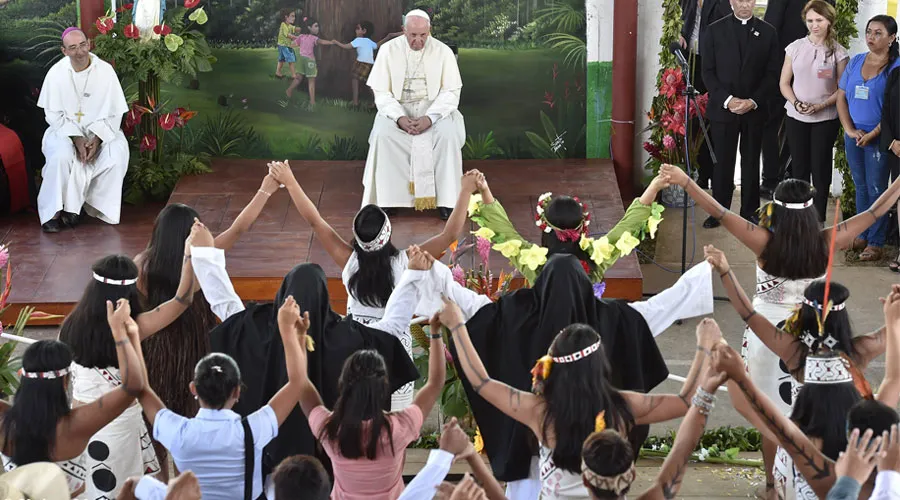 El Papa en su visita a Puerto Maldonado, en la Amazonía peruana en 2018. Foto: Vatican Media