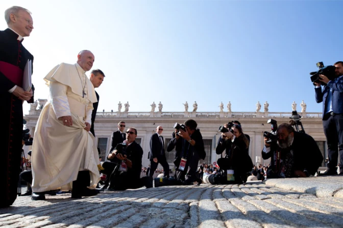 El Papa defenderá el derecho al acceso universal al agua potable
