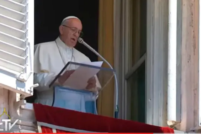 El Papa Francisco vuelve a solidarizarse con las víctimas de Egipto y Manchester