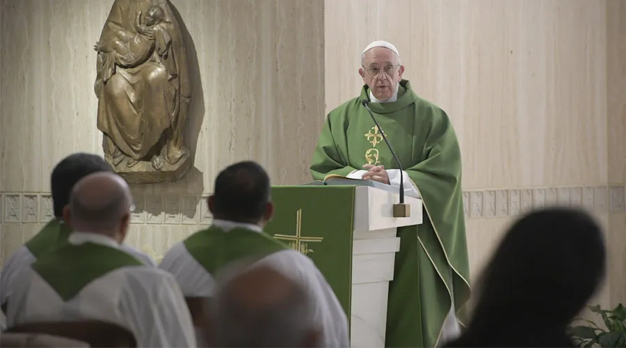 El Papa Francisco pronuncia la homilía. Foto: Vatican Media?w=200&h=150