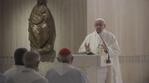 El Papa durante la Misa en Santa Marta. Foto: Vatican Media