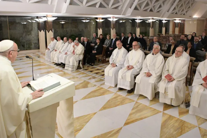 El Papa Francisco condena el bullying en las escuelas: “Es obra de Satanás”
