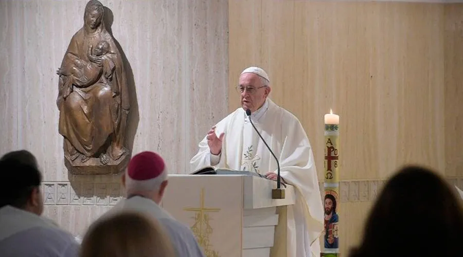 El Papa Francisco en la Misa de Santa Marta. Foto: Vatican Media
