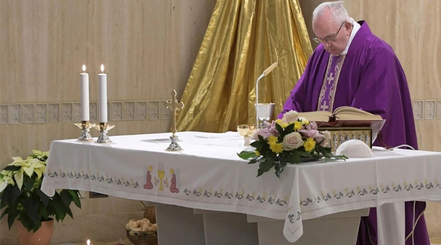 El Papa durante la Misa en Santa Marta. Foto: Vatican Media?w=200&h=150