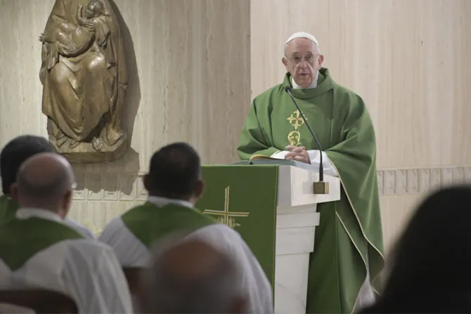El Papa Francisco explica cómo alcanzar la santidad en la vida cotidiana