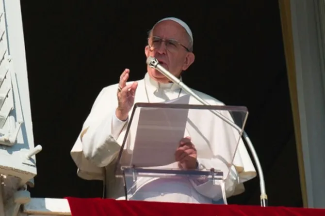 Castigar severamente a los abusadores de menores, exige Papa Francisco