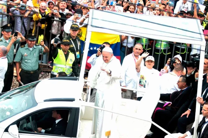El Papa beatificó a dos mártires colombianos en la fiesta de la Natividad de la Virgen 