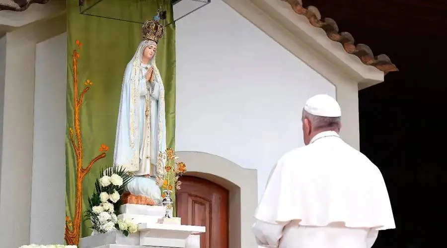 Obispos piden al Papa Francisco consagrar Rusia y Ucrania al Inmaculado Corazón de María