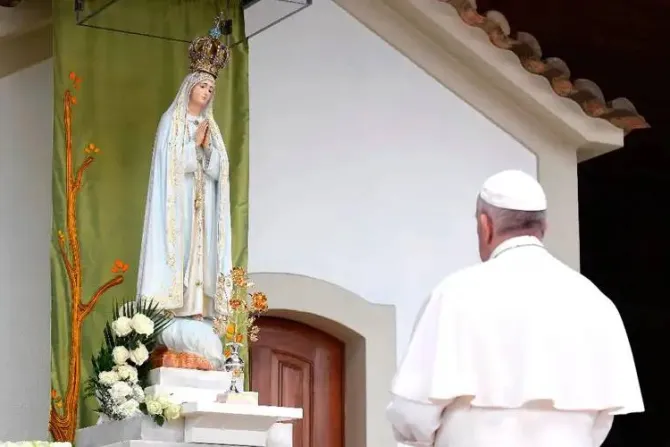 Obispos piden al Papa Francisco consagrar Rusia y Ucrania al Inmaculado Corazón de María