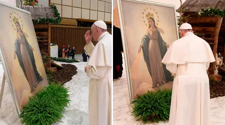 Papa Francisco reza ante cuadro original de la única aparición de la Virgen en Roma