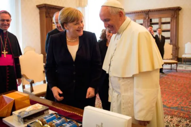 El Papa Francisco lamenta la muerte del impulsor de la reunificación alemana