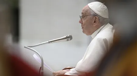 Papa Francisco invita a imitar a San Lorenzo para dar testimonio del Evangelio