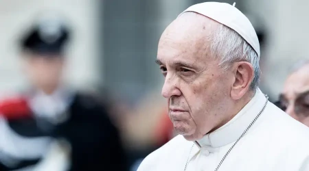Papa Francisco: Chantaje con armas nucleares debería repugnar a la humanidad