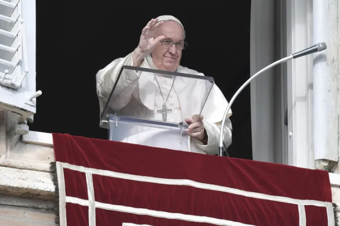 “¡No a la guerra! ¡No al rearme!”, pide Papa Francisco al comienzo de 2023