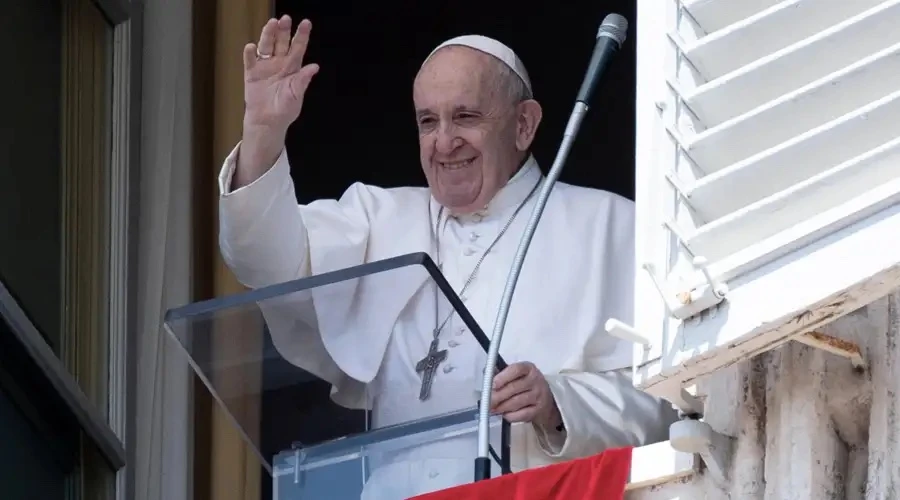 El Papa Francisco en el rezo del Ángelus. Foto: Vatican Media ?w=200&h=150