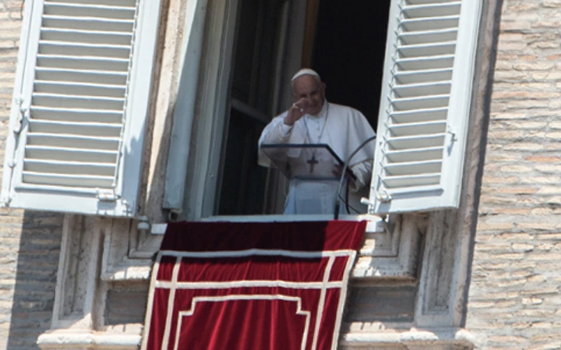 El Papa Francisco en el rezo del Ángelus. Foto: Vatican Media / ACI?w=200&h=150