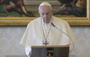 El Papa Francisco en el rezo del u00c1ngelus. Foto: Vatican Media 