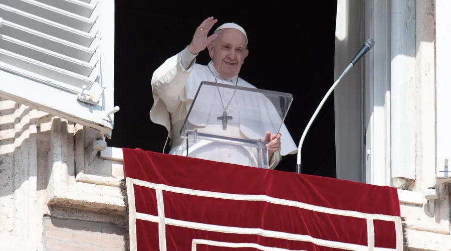 El Papa Francisco advierte el peligro de la sordera del corazón