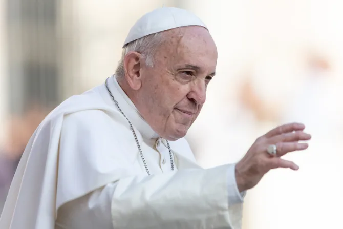 Papa Francisco felicita a judíos por su año nuevo 