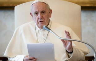 El Papa Francisco en la Audiencia General del 18 de marzo de 2020. Foto: Vatican Media 