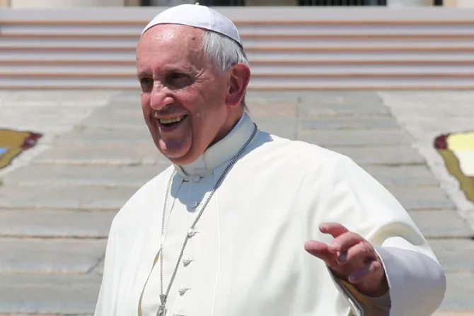 Papa Francisco pide rezar por él y por toda Colombia en la víspera de su viaje