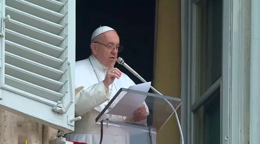Papa Francisco: La Confirmación no es el “sacramento del adiós”