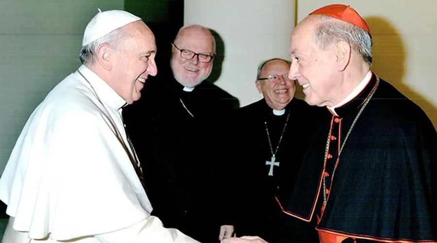 Papa Francisco y Cardenal Juan Luis Cipriani. Foto: Arzobispado de Lima.?w=200&h=150