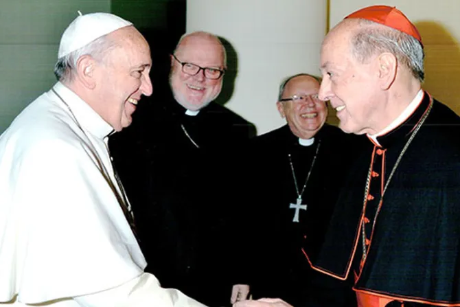 Papa Francisco a Cardenal Cipriani: “Tengo el mejor deseo de ir al Perú”