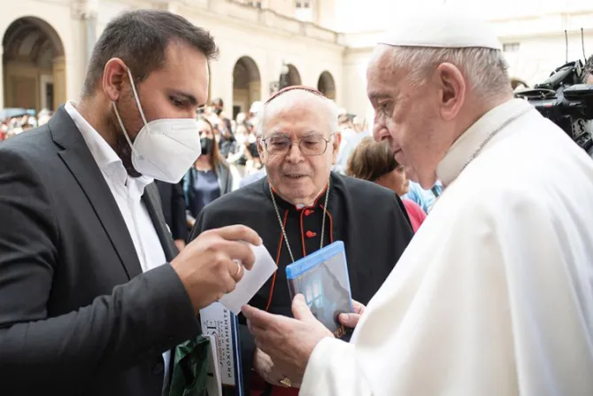 Papa Francisco recibió copia de película “Claret” sobre el fundador de los Claretianos 