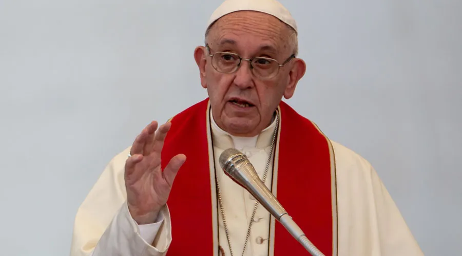 El Papa Francisco durante el encuentro. Foto: Daniel Ibáñez / ACI Prensa