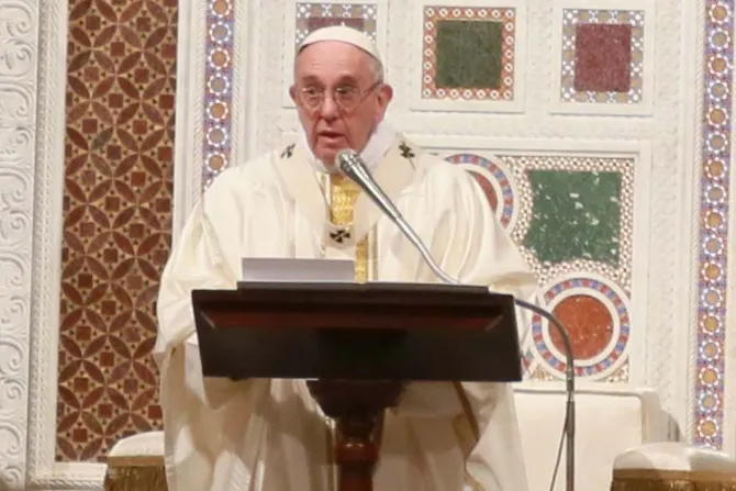 ¡Cuídense de los sacerdotes y congregaciones sin sabor!, advierte el Papa Francisco