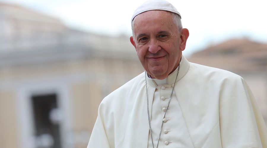 La dignidad humana es inviolable desde la concepción hasta el último  respiro, dice el Papa