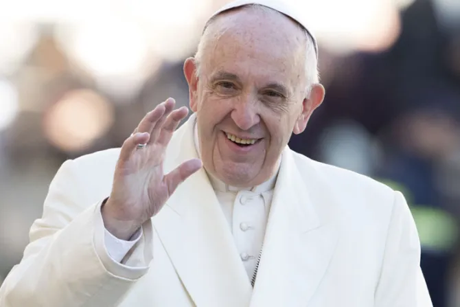 Papa Francisco: La persona no es solo trabajo