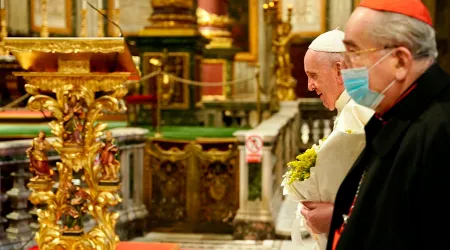 El Papa Francisco llegó a Roma y agradece a la Virgen su visita a Irak