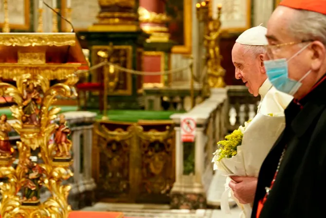El Papa Francisco llegó a Roma y agradece a la Virgen su visita a Irak