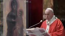 El Papa Francisco en el Domingo de Ramos 2020.