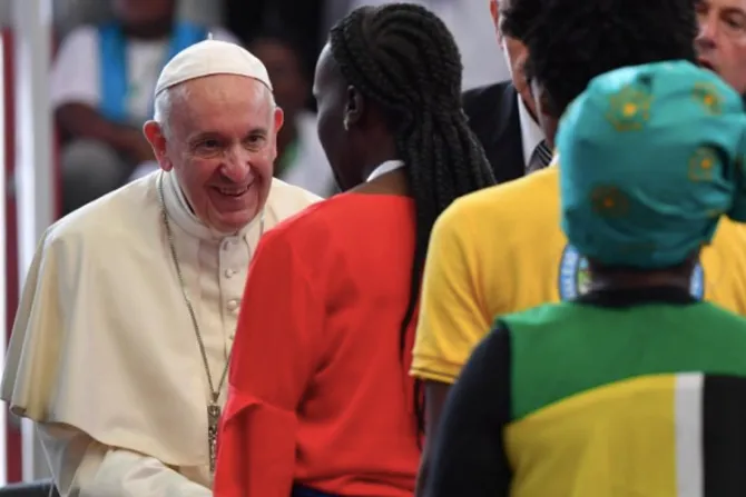 Los 12 consejos que el Papa Francisco da hoy a los jóvenes
