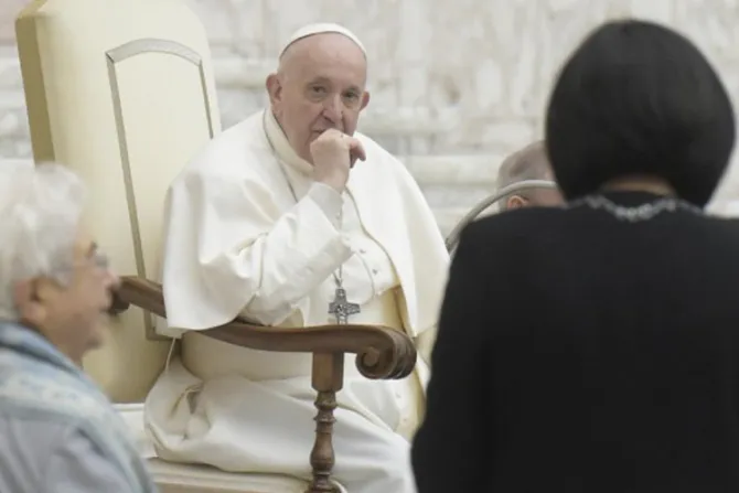 Papa Francisco a Focolares: La cercanía es el lenguaje de Dios 