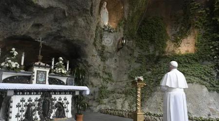 Papa Francisco en Fiesta de la Virgen de Lourdes: ¡Madre, ayúdanos a ser comunidad!