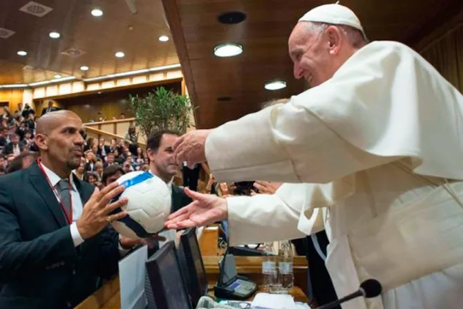 Papa Francisco anuncia próxima sede del “Partido por la Paz”