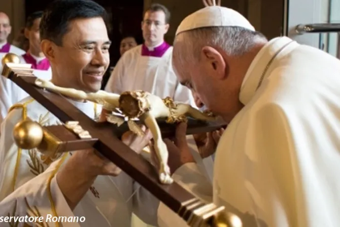 Jesús no da a palos nunca y su “látigo” es su misericordia, asegura Papa Francisco