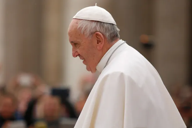 Papa Francisco confirma su viaje a Egipto tras atentados de ISIS contra cristianos