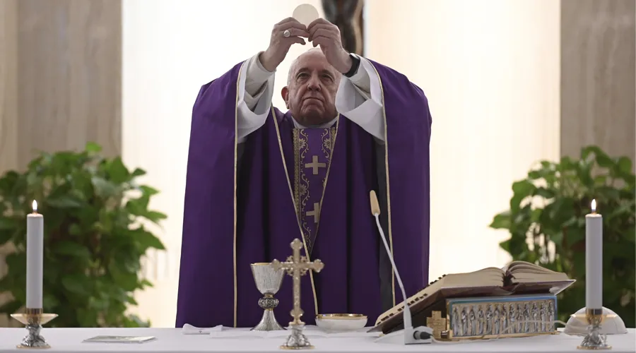 El Papa Francisco pide rezar por los gobernantes ante la pandemia del coronavirus 