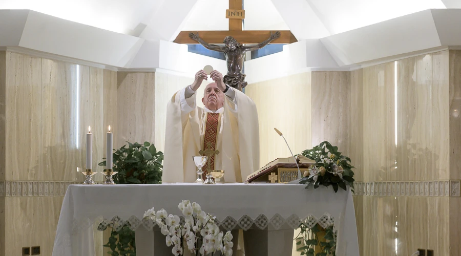 El Papa Francisco en la Misa de la Casa Santa Marta. Foto: Vatican Media ?w=200&h=150