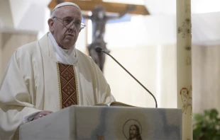 El Papa Francisco en la Misa de la Casa Santa Marta. Foto: Vatican Media  